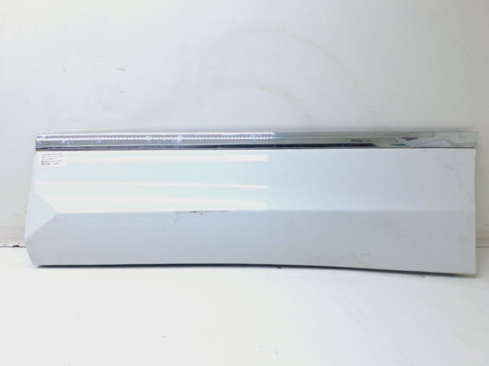 Acabamento Porta Traseira Esquerda Vw Tiguan R-line 2.0 2021