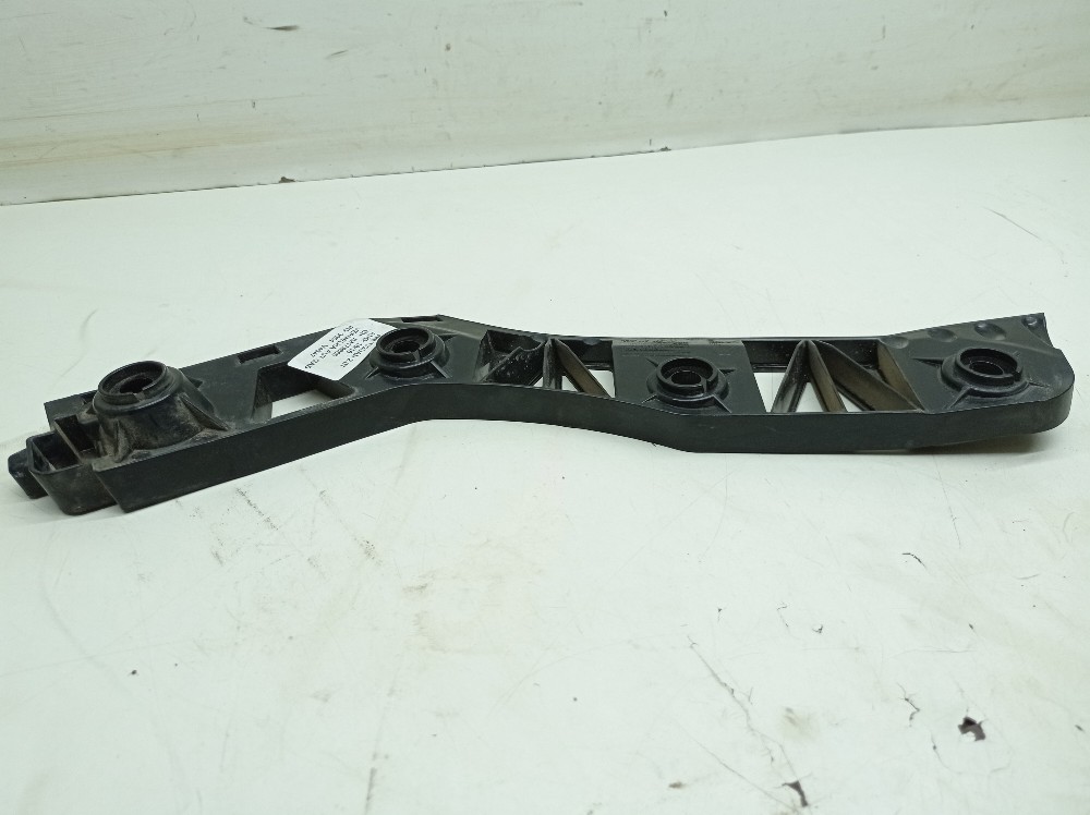 Guia Parachoque Traseiro Esquerdo Vw Tiguan 2018 5nn807393