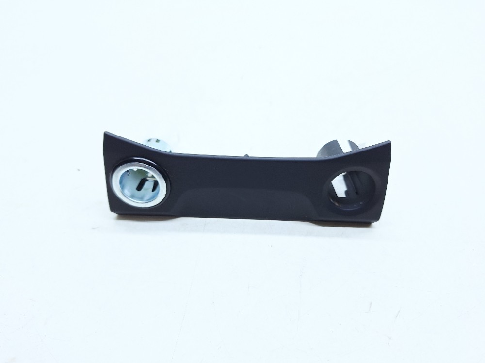 Acabamento Tomada 12v Vw Tcross Tsi 1.4 2025 2gp863337a