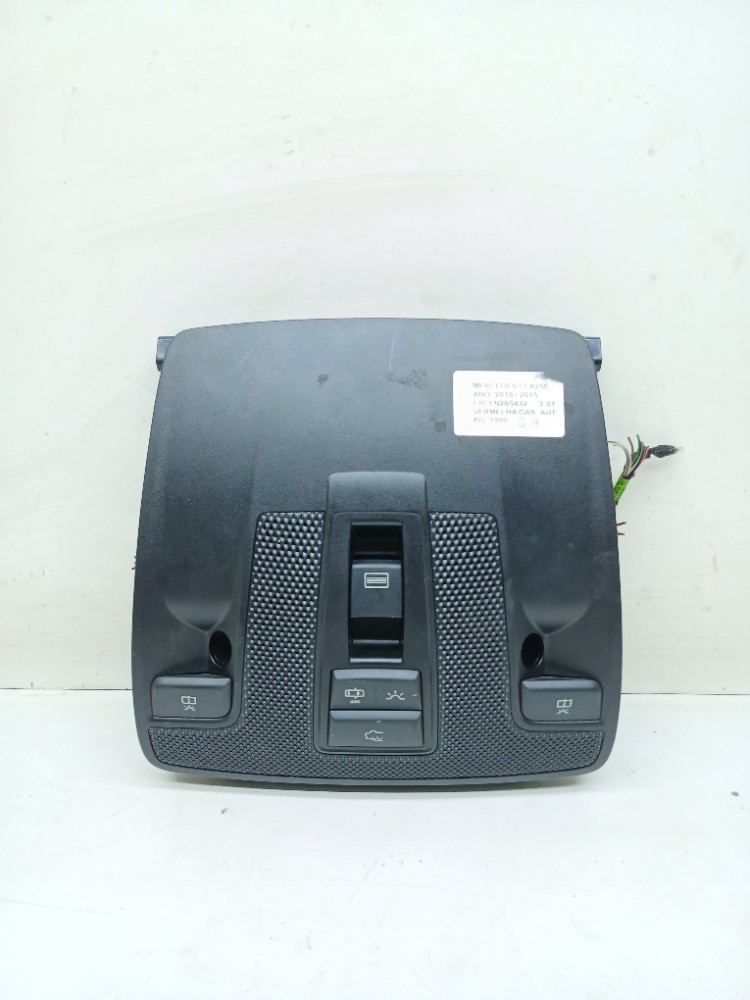 Luz Cortesia Teto Mercedes Cla250 2.0 2015 A0009004708