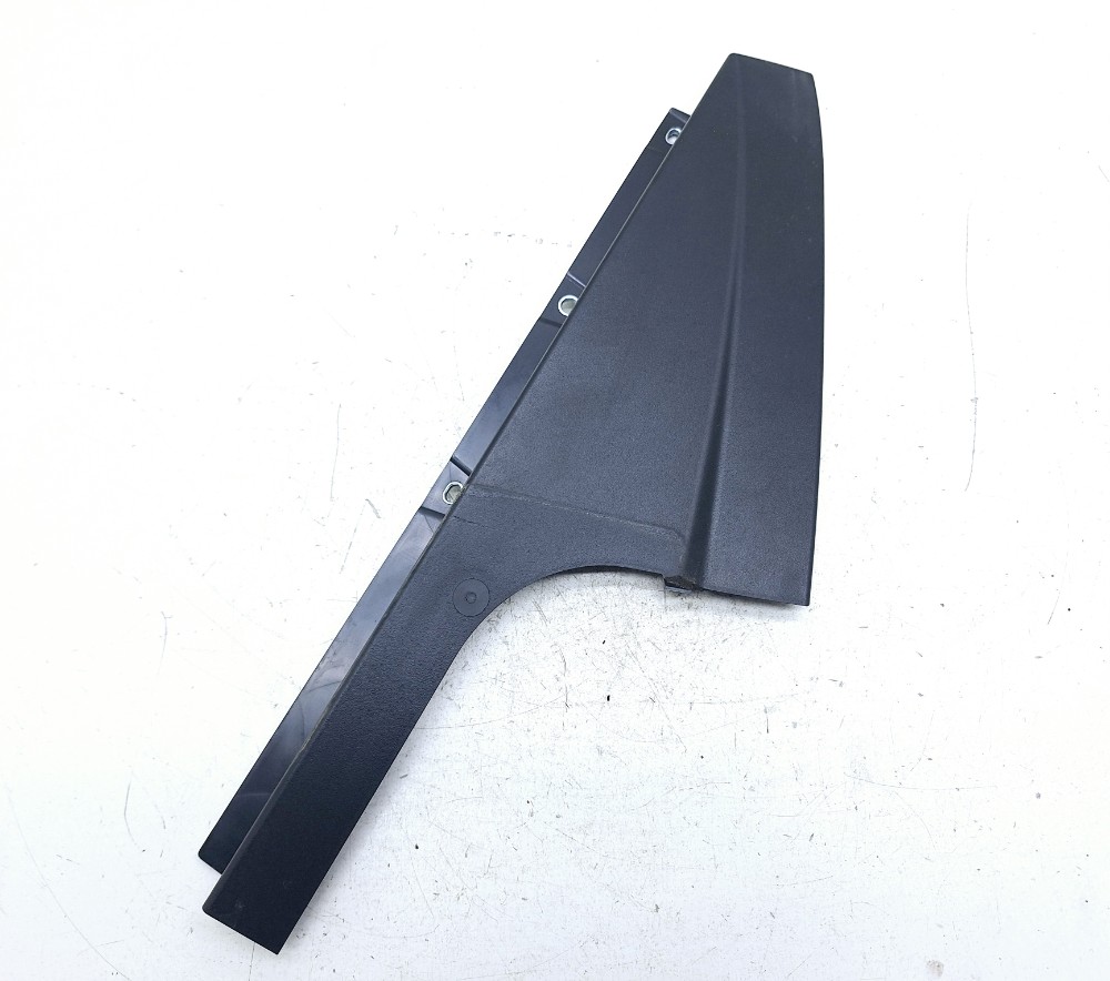 Acabamento Porta Traseira Esquerda Fiat Toro 2.0 2020 2021