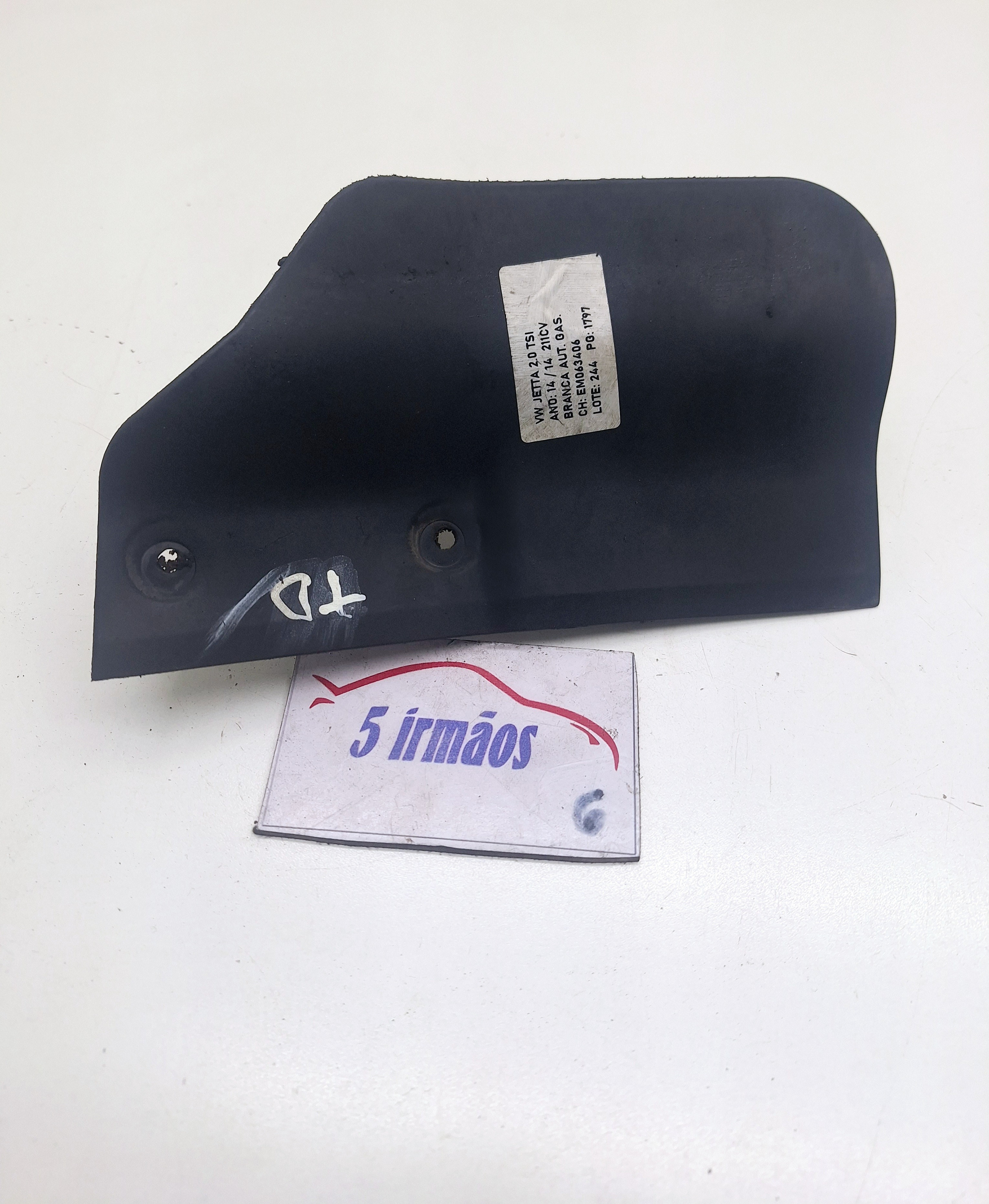 Acabamento Parabarro Traseiro Direito Vw Jetta Tsi 2.0 2014