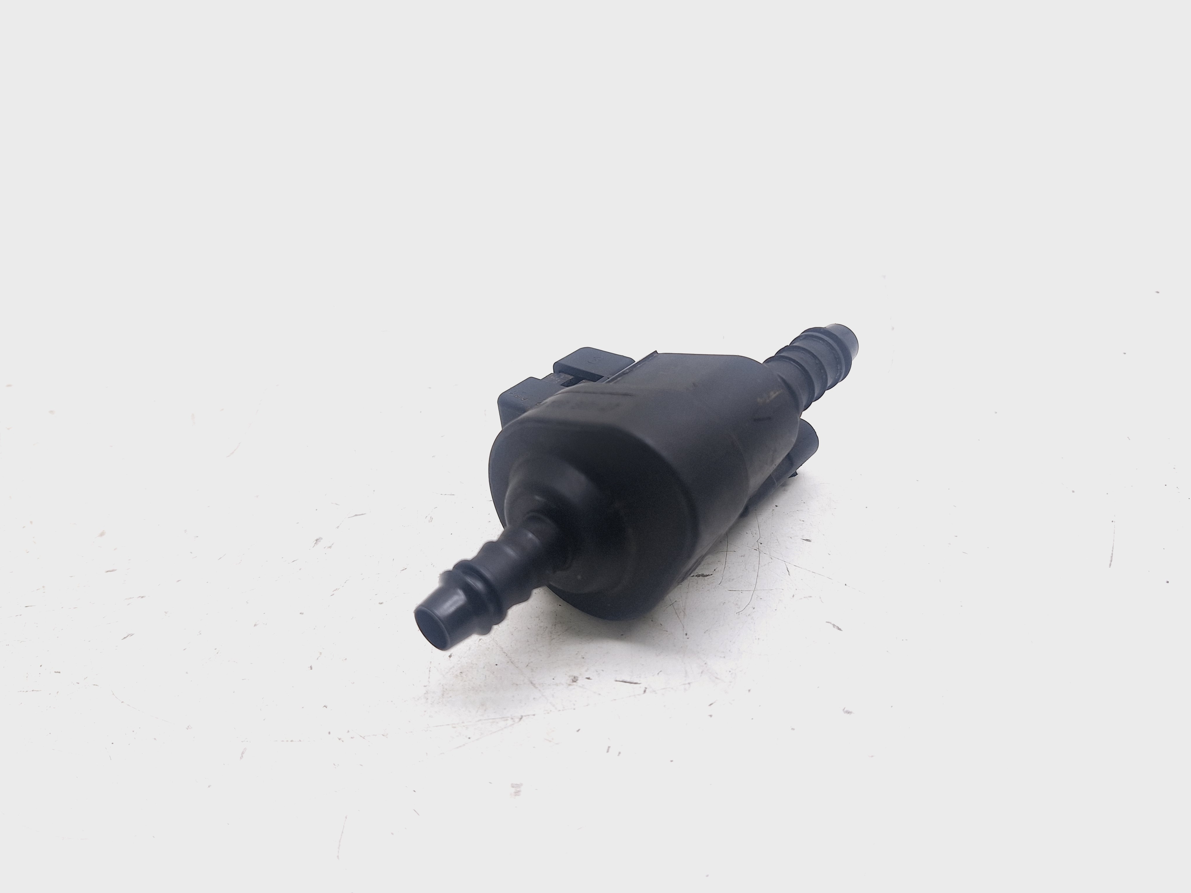 Válvula Canister Audi A3 Sedan 2.0 2022 06h906517