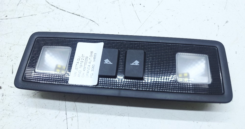 Luz Cortesia Teto Vw Jetta Gli 2.0 2019 3cn947290