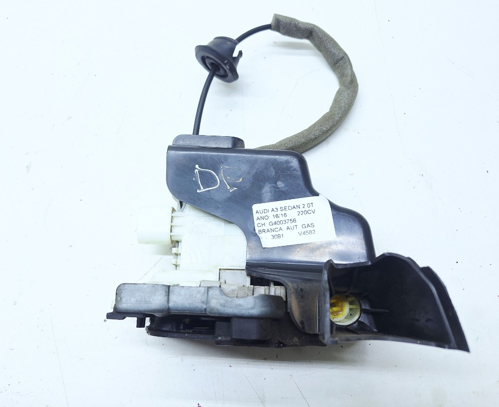 Fechadura Porta Dianteira Esquerda Audi A3 Sedan 2.0 2016
