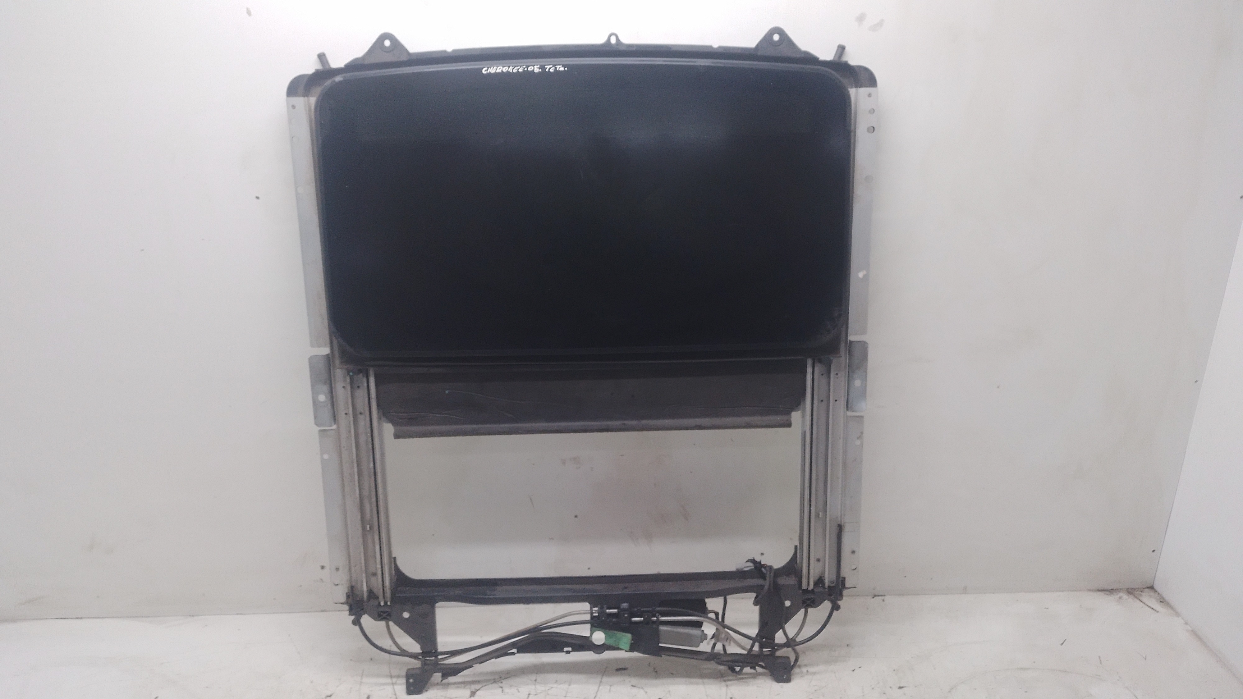 Teto Solar C/ Mecanismo Jeep Cherokee 5.7 2004/ 2005