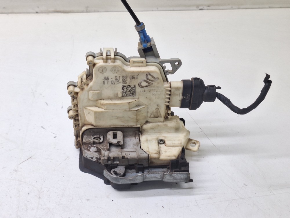 Fechadura Dianteira Direita Audi Q3 Tfsi 1.4t 2015 2016