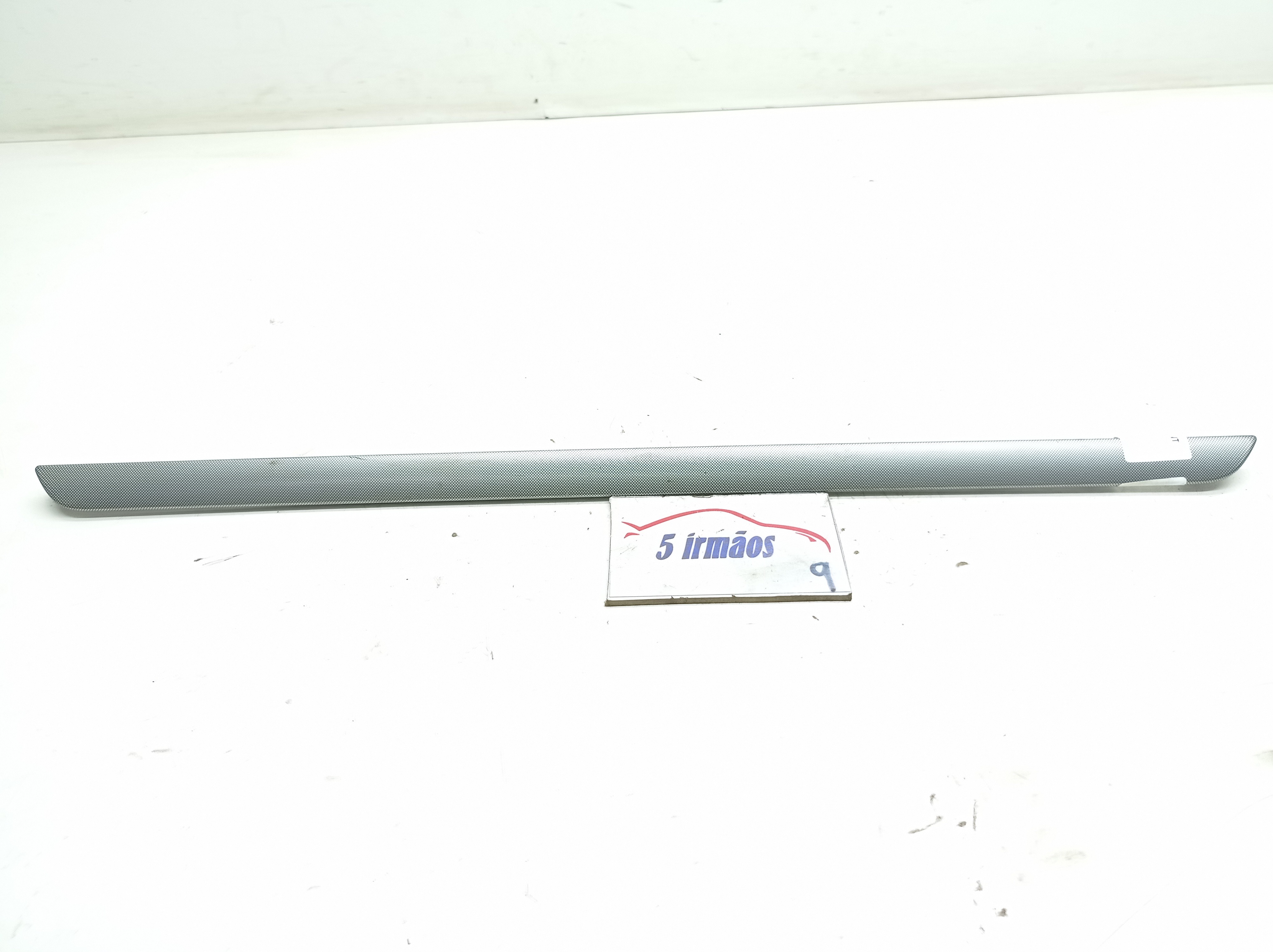 Friso Interno Porta Dianteira Esquerda Vw Jetta 2.5 2008