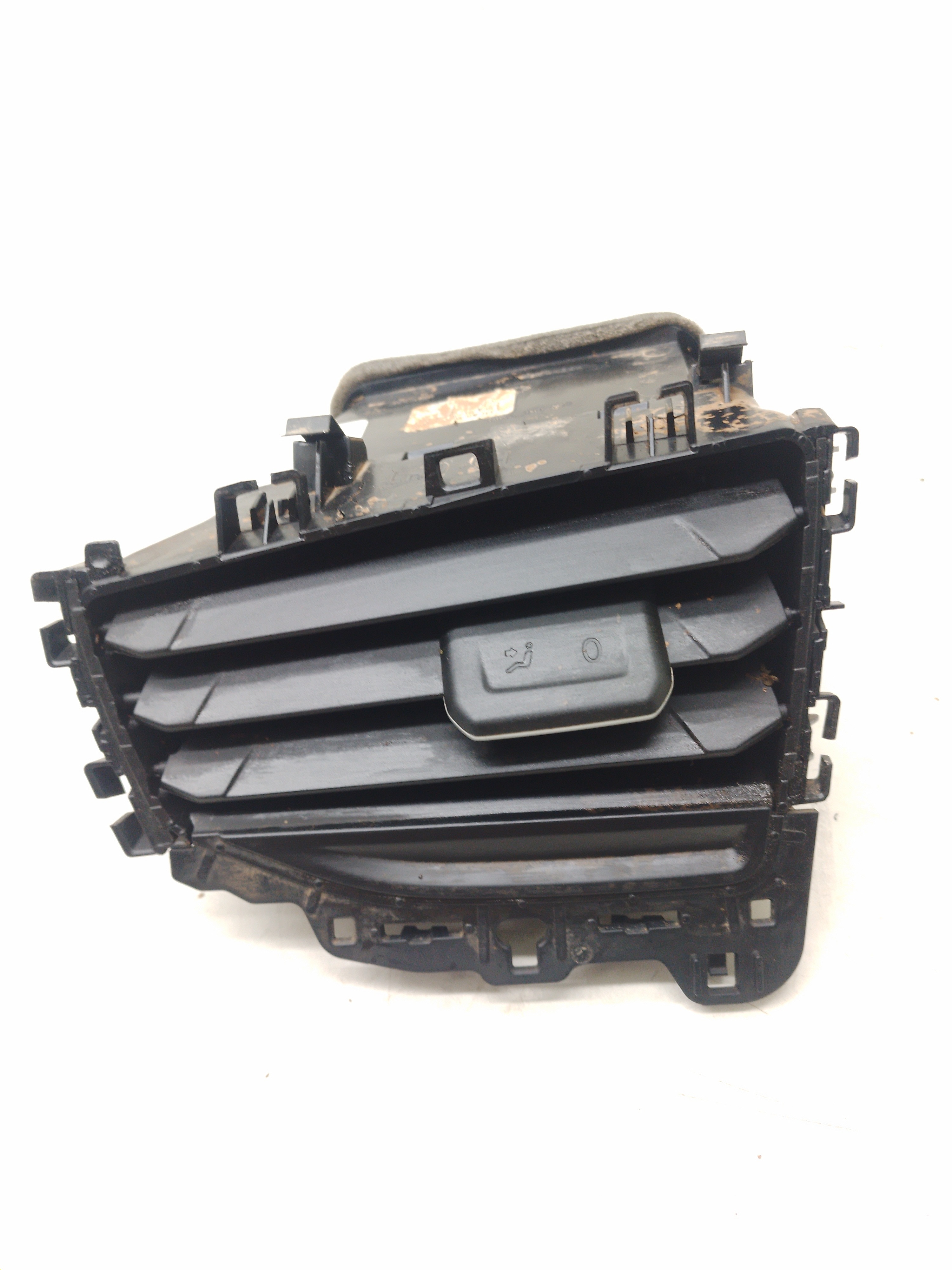 Difusor Ar Esquerdo Vw Polo Gts 1.4 2020 / 2021 Nº6ea819703