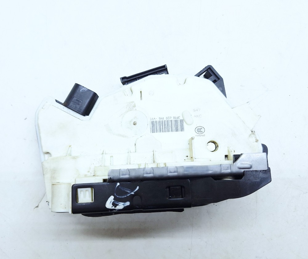Fechadura Porta Dianteira Direita Vw Tiguan Tsi 2.0 2014