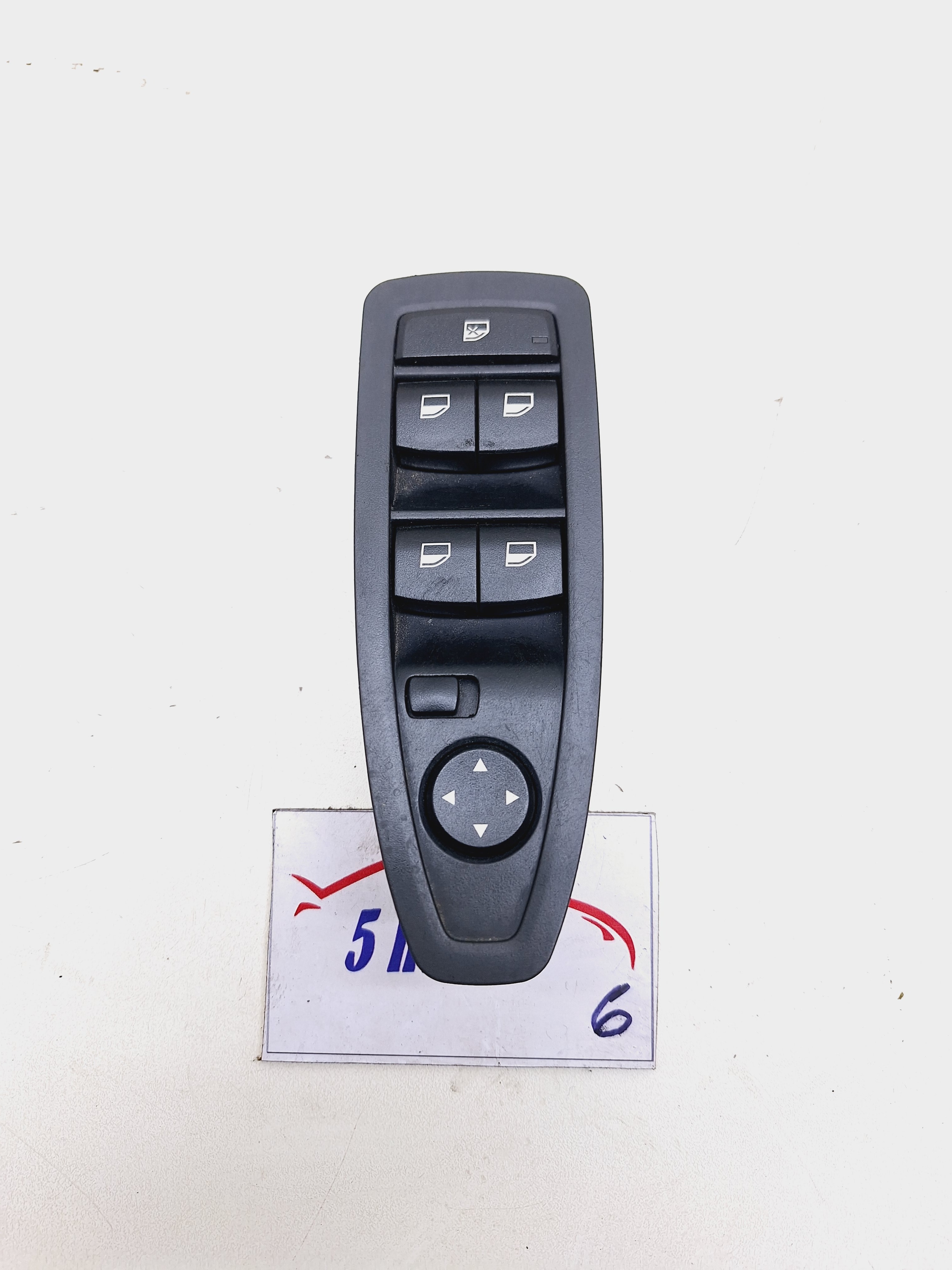 Comando Vidro Dianteiro Esquerdo Bmw 125 2.0 Aut Turbo 2013