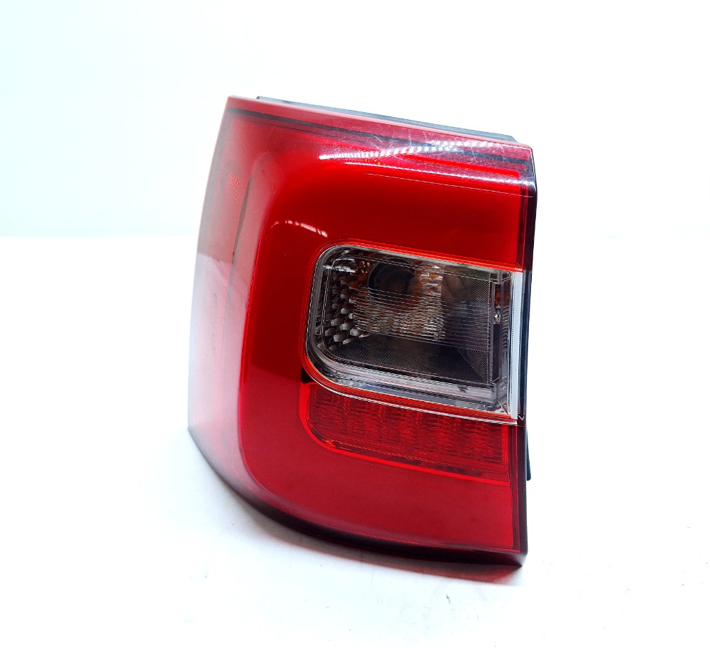Lanterna Traseira Esquerda Kia Sorento 3.5 2015 924012p620 Esquerdo/motorista Vermelho