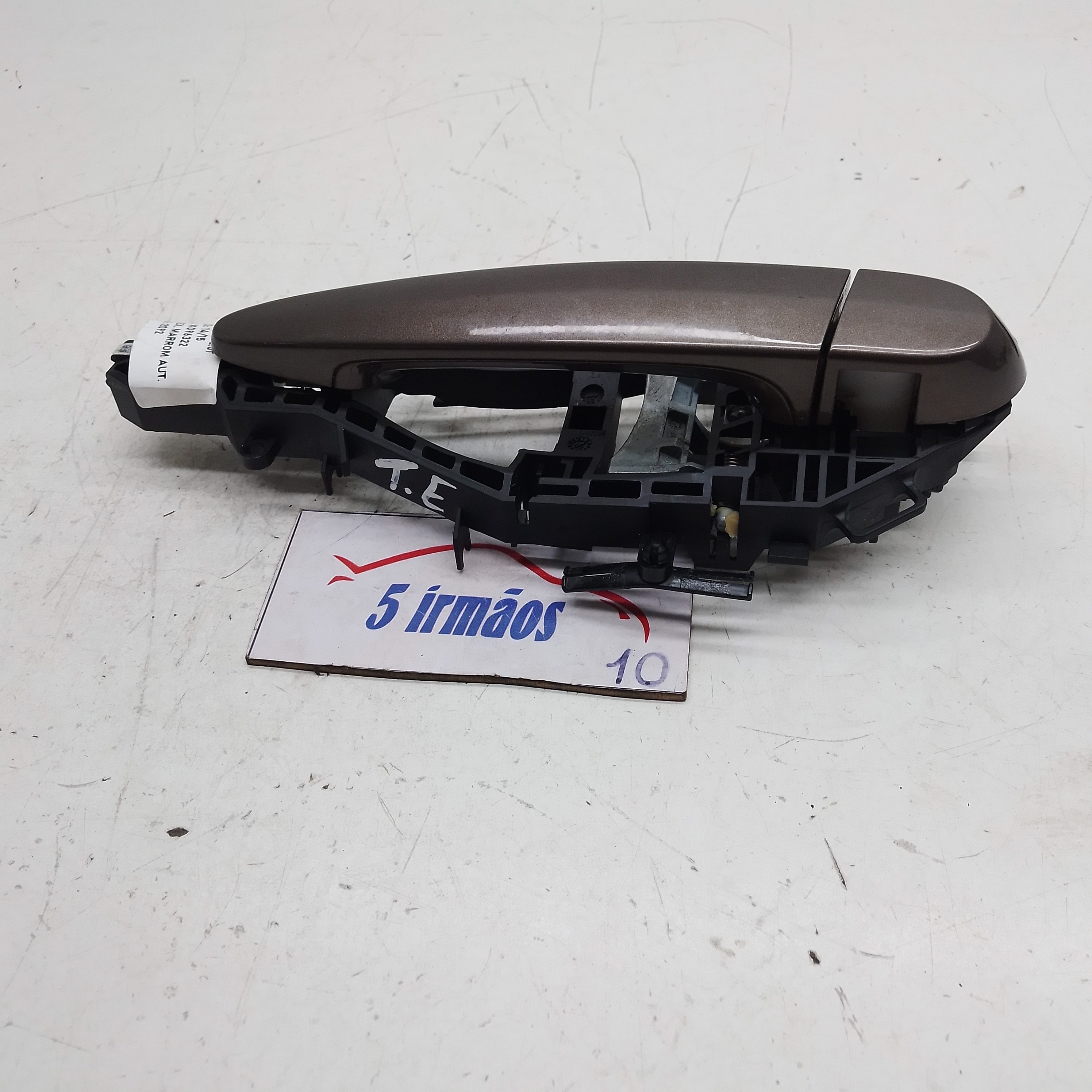 Maçaneta Externa Traseira Esquerda Bmw 320i 2.0 2014 / 2015 Traseira