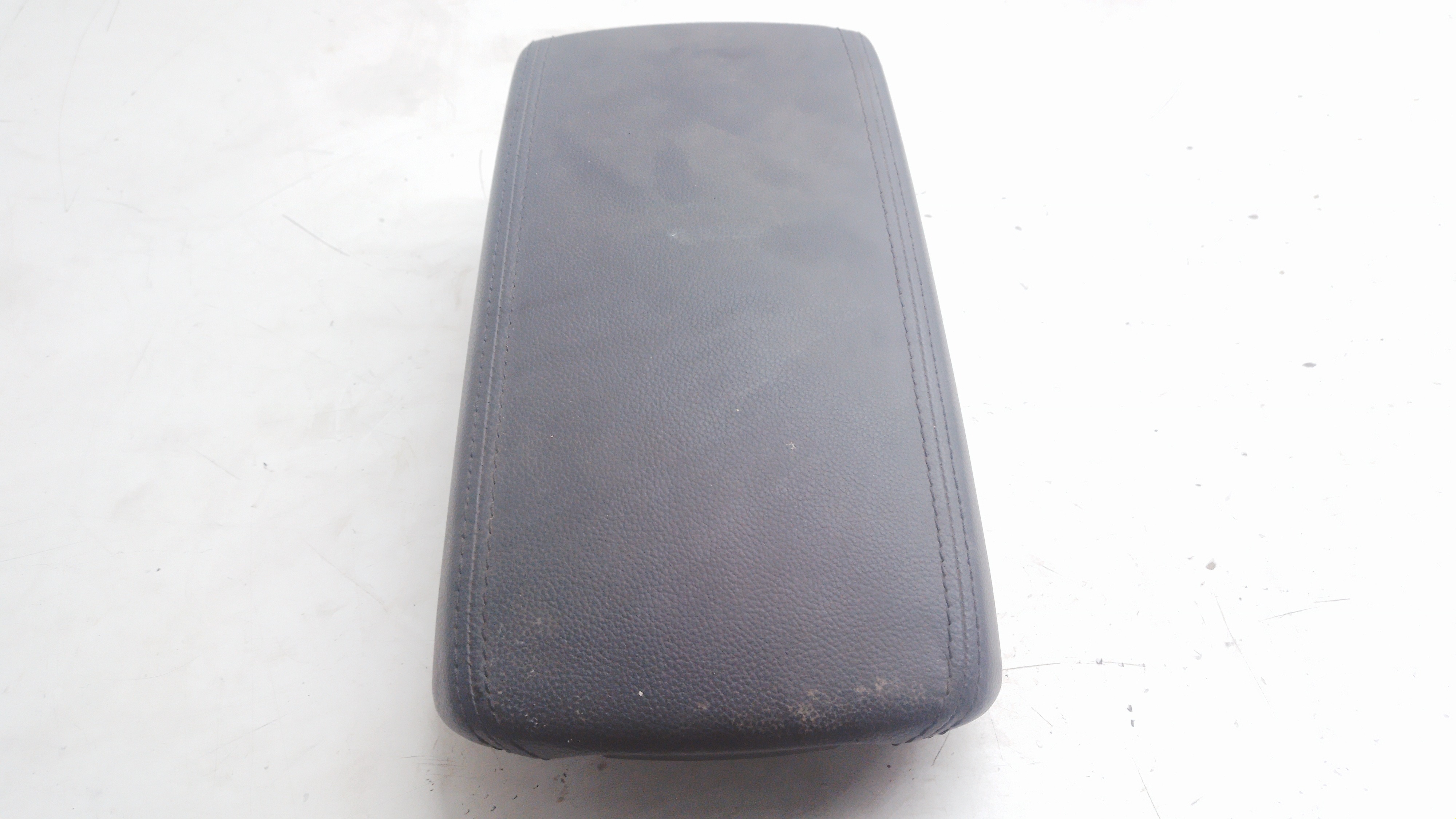 Apoio Braço Console Central Hyundai Elantra 2.0 2015/ 2016 Cinza