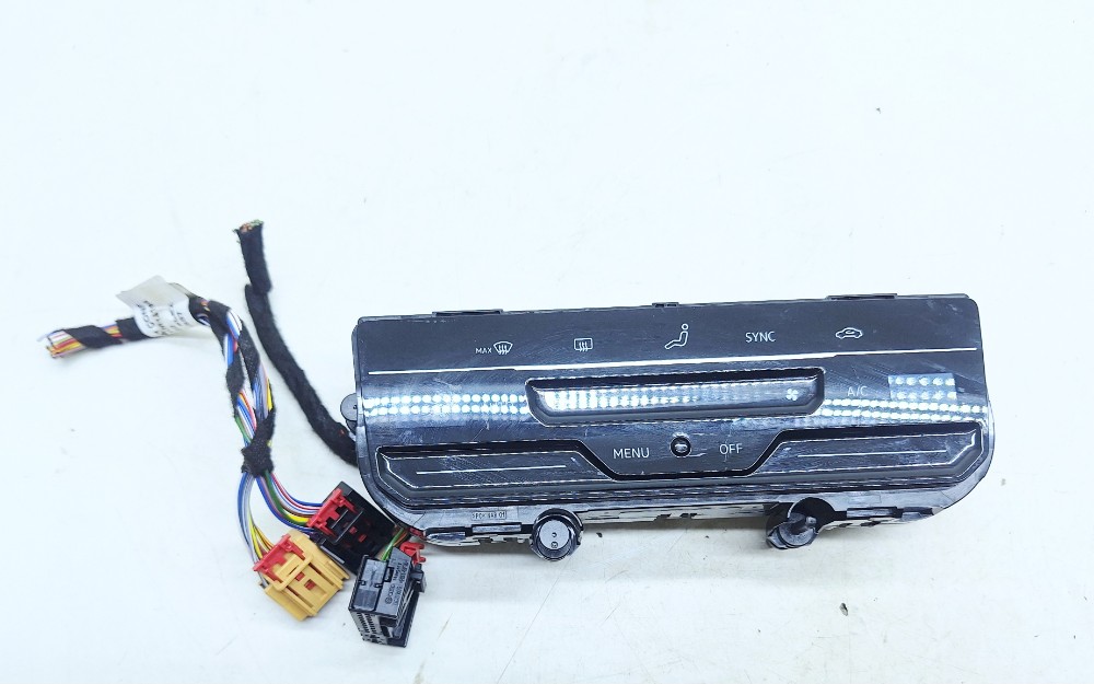 Comando Ar Condicionado Vw Taos Tsi 1.4 2024 2ga907044c