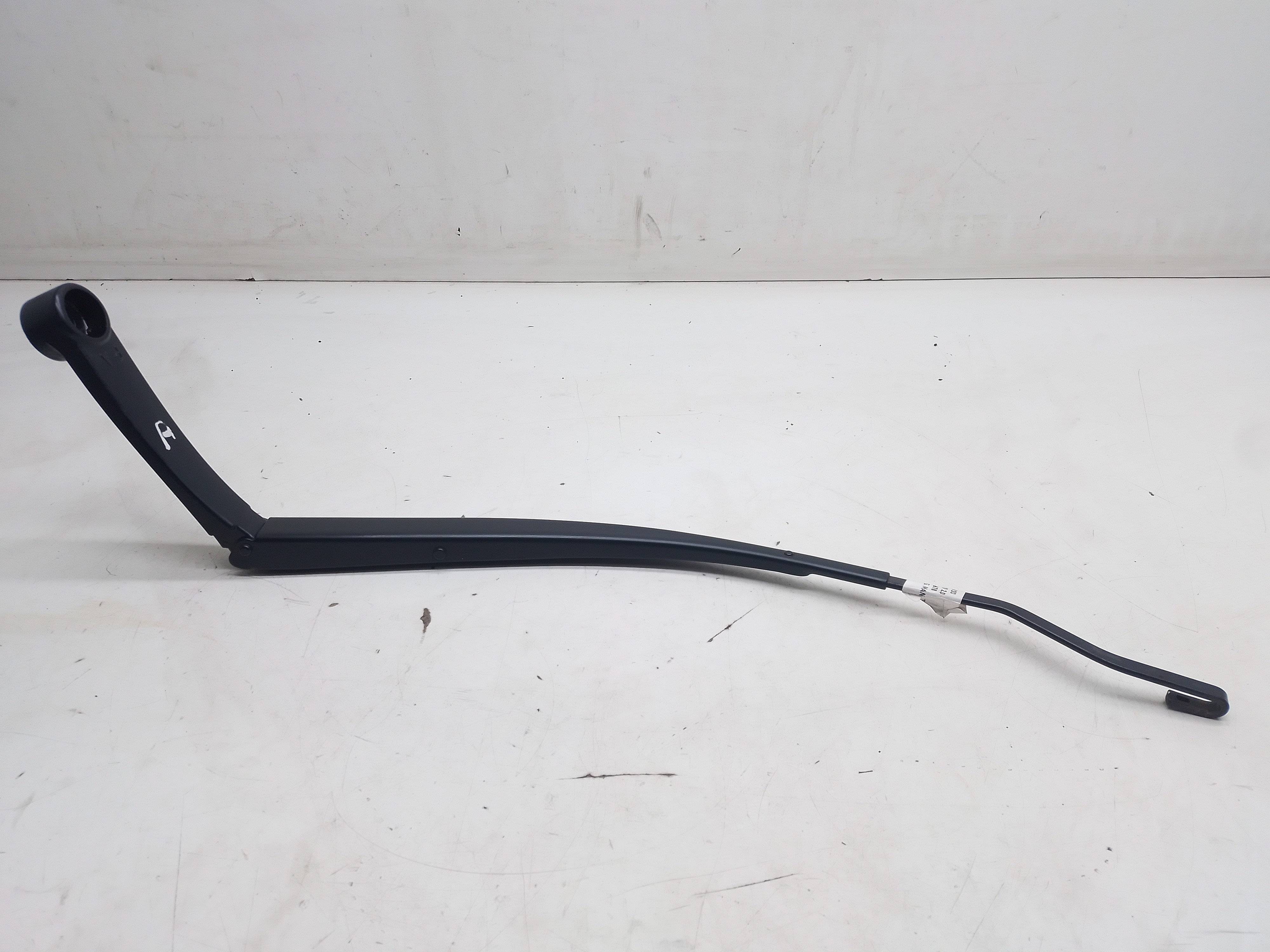 Braço Direito Limpador Parabrisa Hyundai I30 2.0 2010 / 2011 Direito