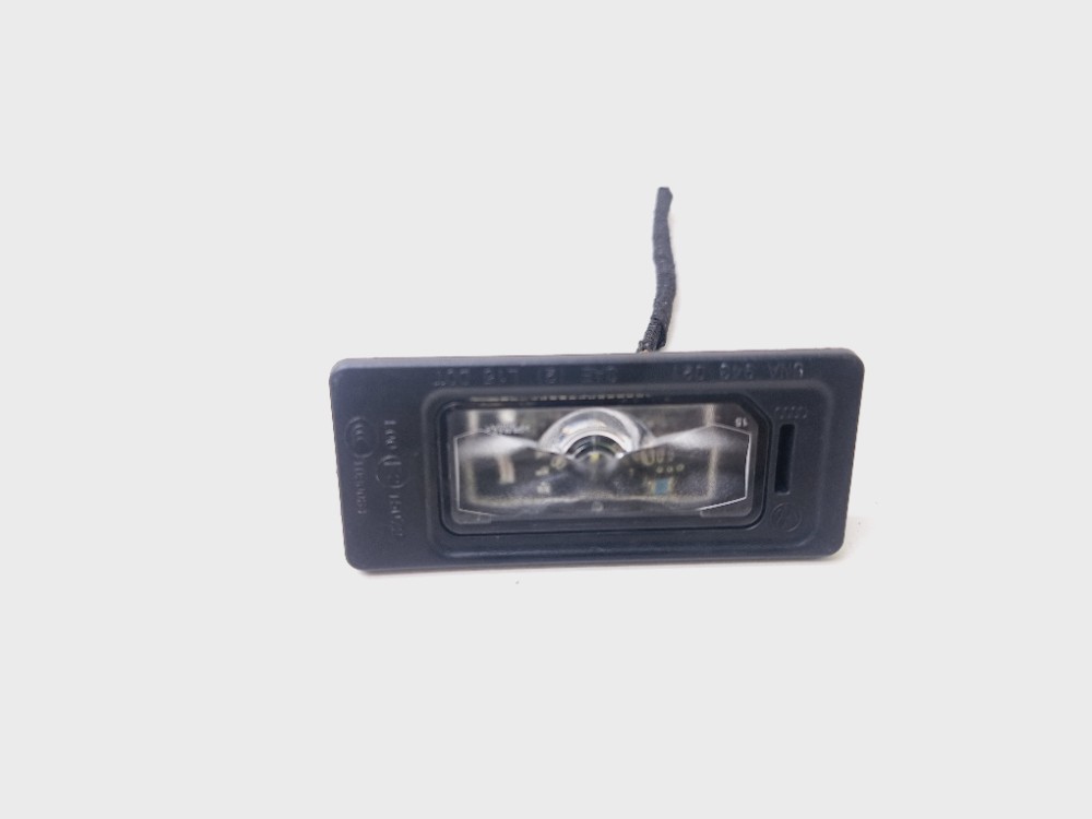 Lanterna Luz Placa Audi Q3 Tfsi 1.4 2018 2019 5na943021