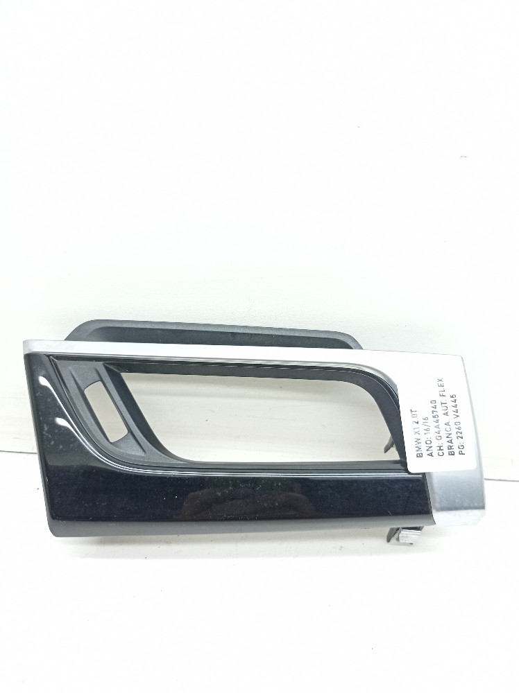 Acabamento Difusor Ar Esquerdo Bmw X1 2.0 2016 9332456