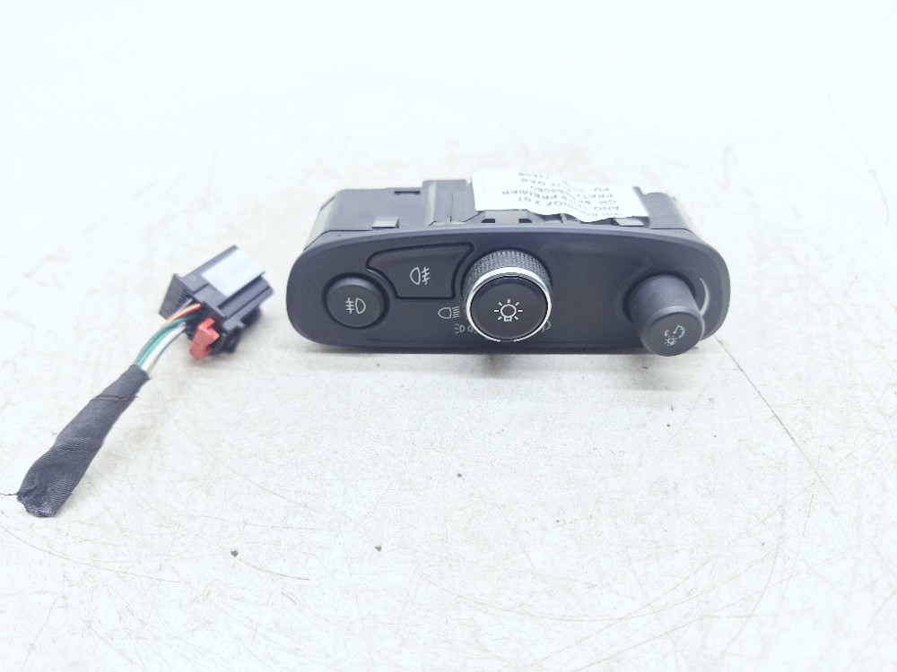 Comando Farol Milha Gm Equinox 2.0 2018 2019 84201595