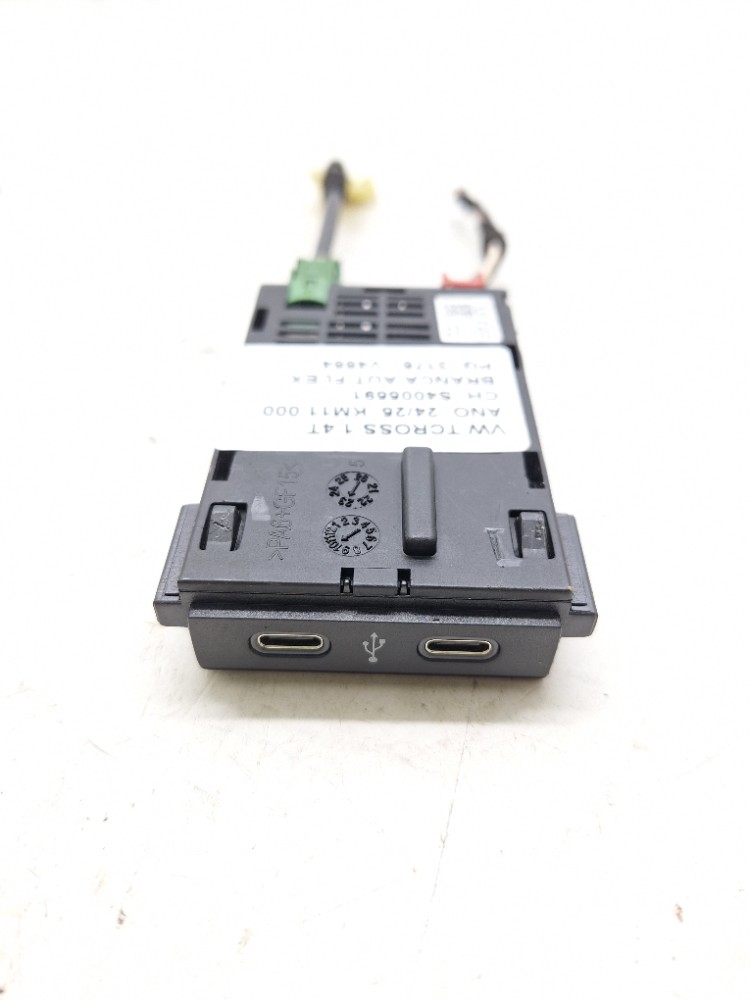 Entrada Auxiliar USB Vw Tcross tsi 1.4 2024 2025 2g6035736