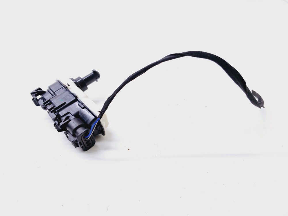 Motor Trava Portinhola Tanque Combustível Bmw X1 1.5 2023