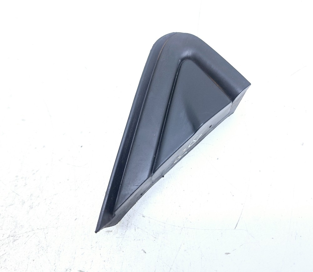 Acabamento Externo Retrovisor Direito Vw Virtus Tsi 1.4 2023 Preto