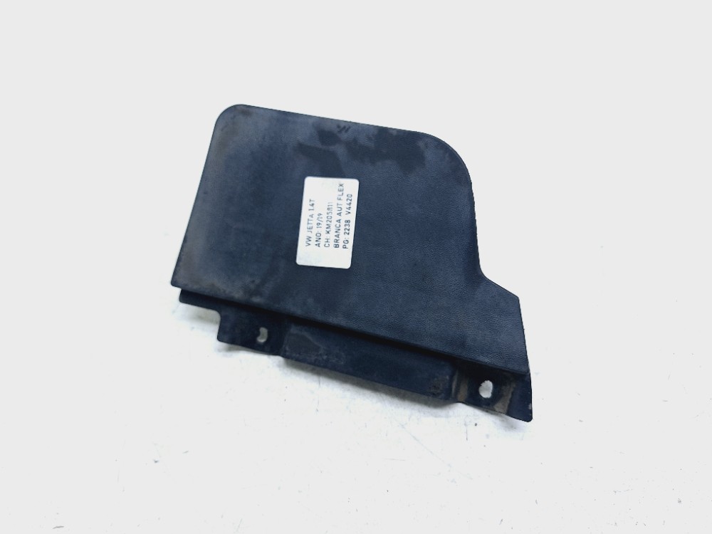 Acabamento Parabarro Traseiro Esquerdo Vw Jetta 1.4 2019