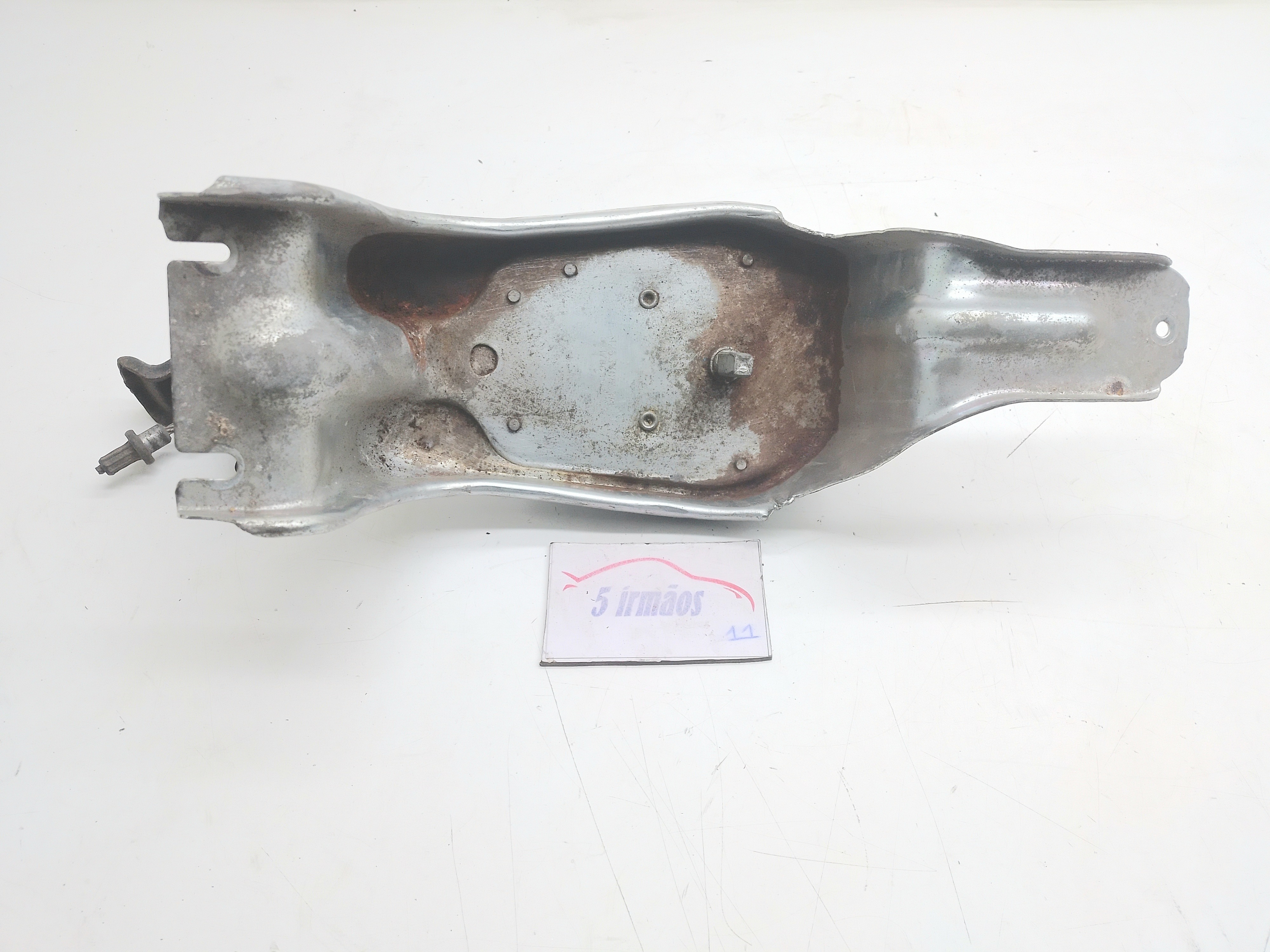 Suporte Estepe Dodge Journey Rt 3.6 2011 / 2012 Nº05178091ad