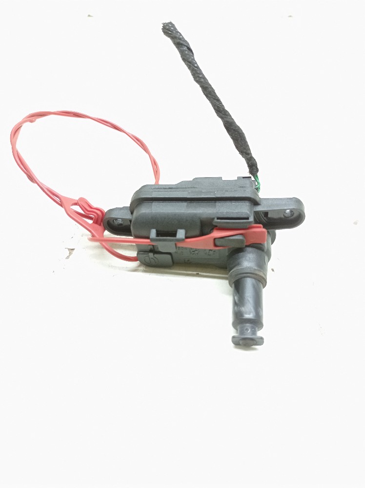 Motor Trava Portinhola Audi A3 Sedan Tfsi 2.0 2016 8v0862153