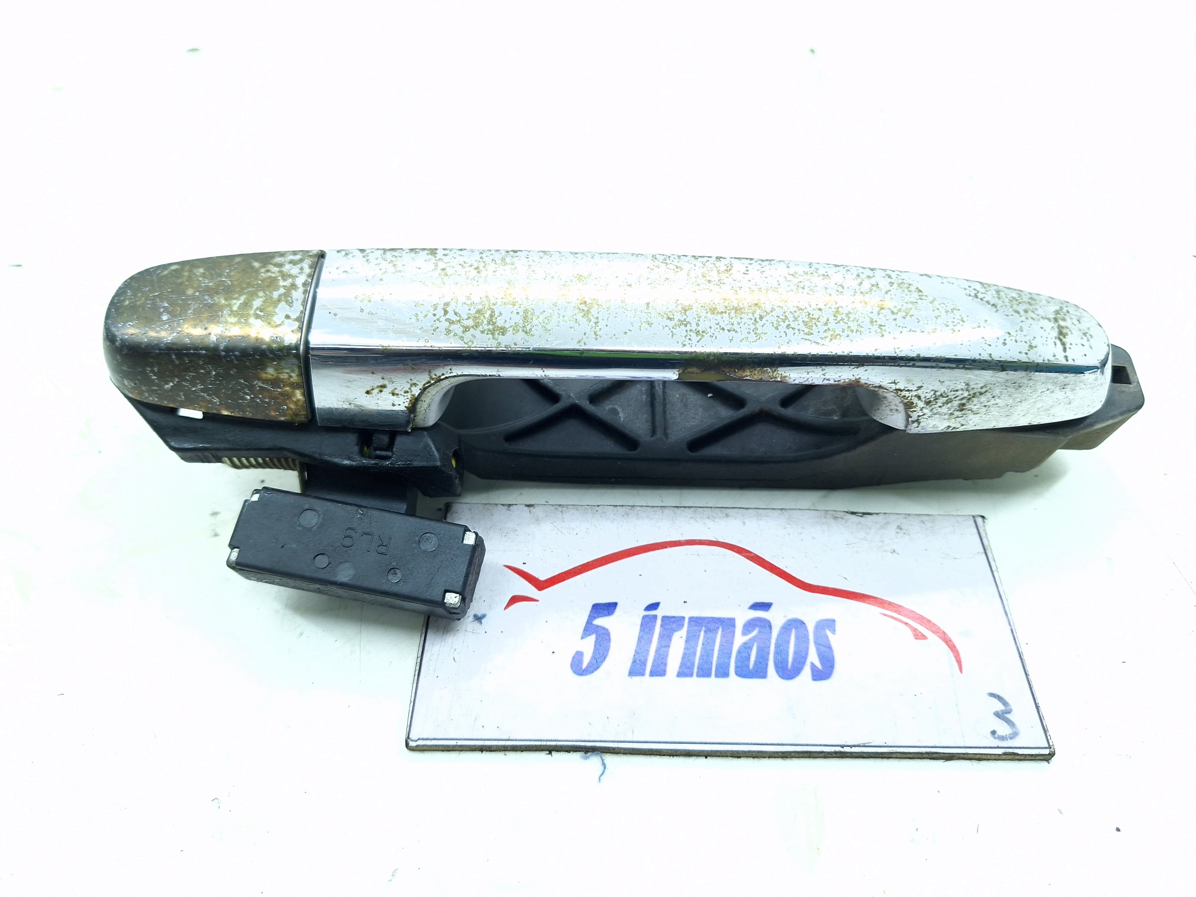 Maçaneta Externa Traseira Esquerda Toyota Rav4 2.4 2010 Traseira