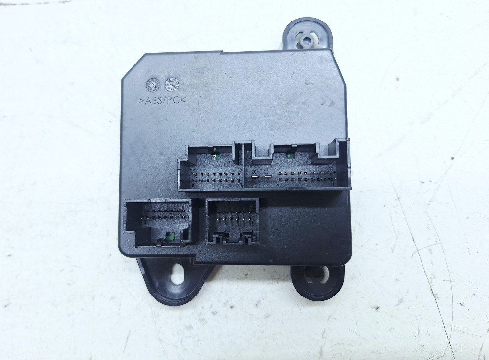 Módulo Ar Condicionado Audi Ttrs 2.5t 2020 2021 8s0820043