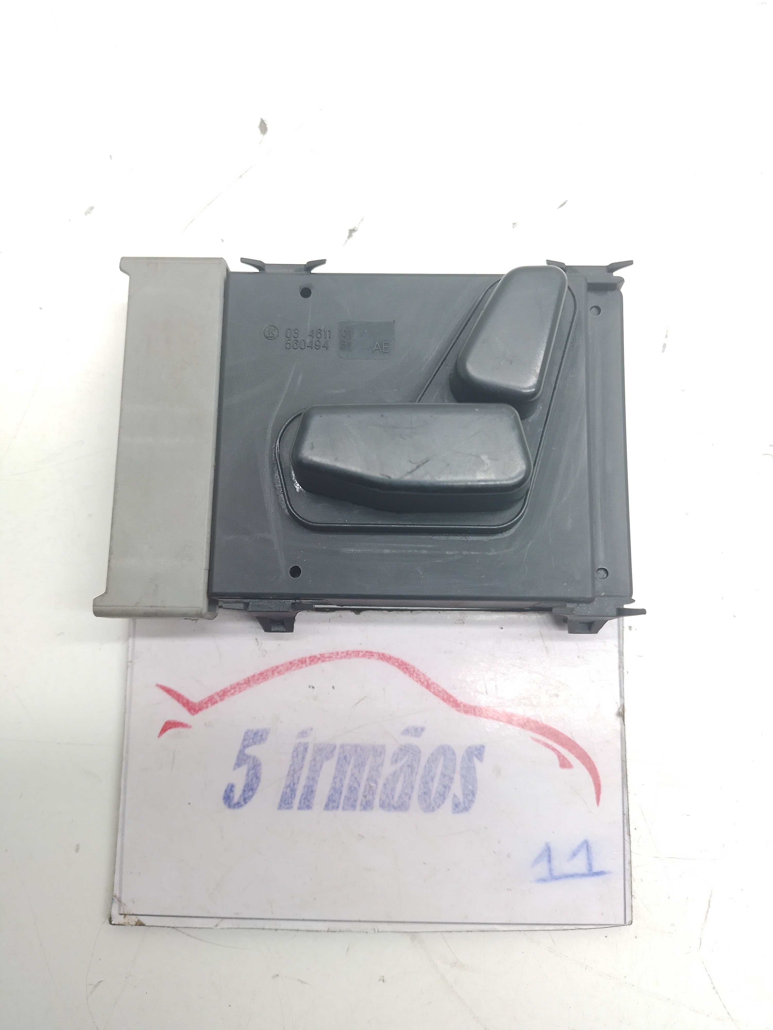 Comando Ajuste Banco Dianteiro Esquerdo Cherokee 3.0 2014 Preto