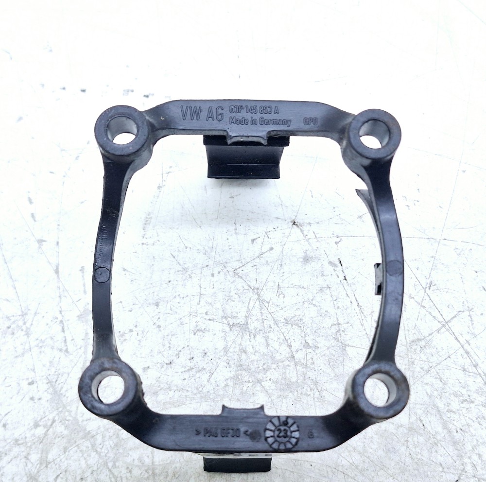 Trava Mangueira Turbina Vw Virtus Tsi 1.4 2023 03f145853a