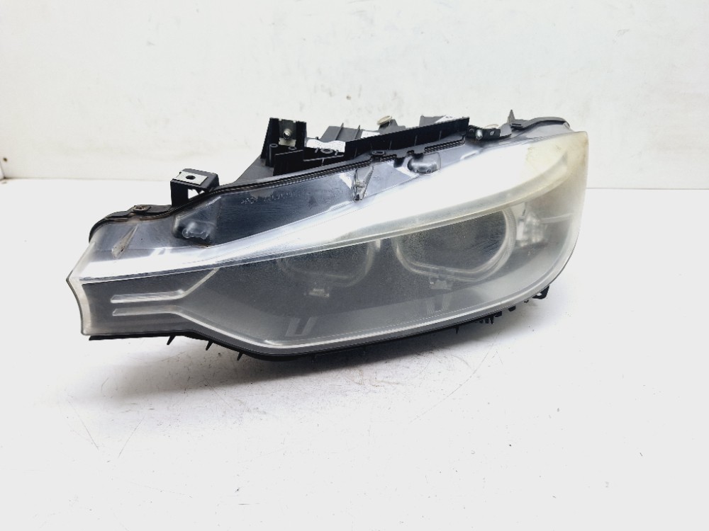 Farol Esquerdo Bmw 328i 2.0 2011 2012 63117259525 Esquerdo/motorista