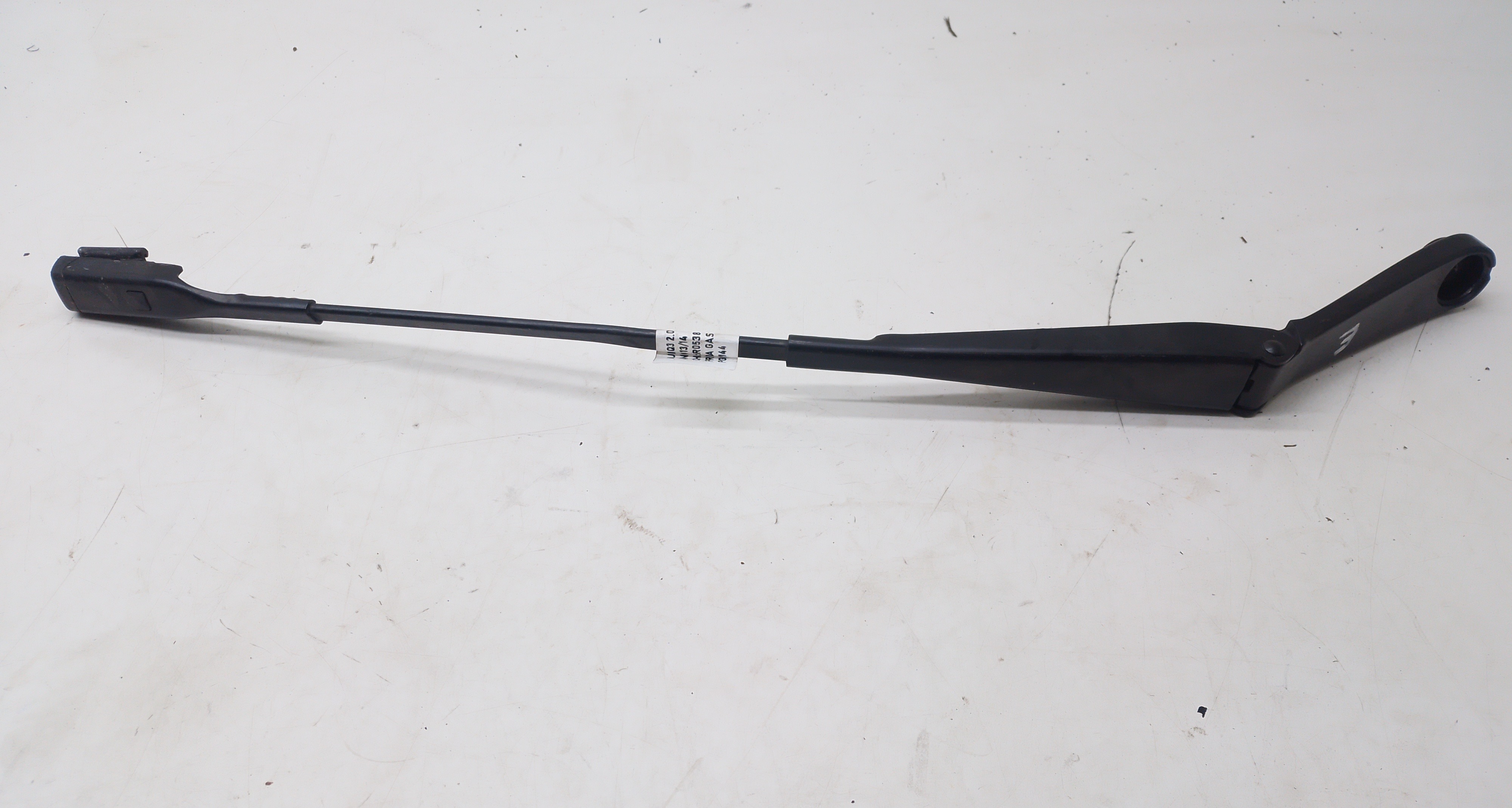 Braço Esquerdo Limpador Parabrisa Audi Q3 Tfsi 2.0 2013  Esquerdo