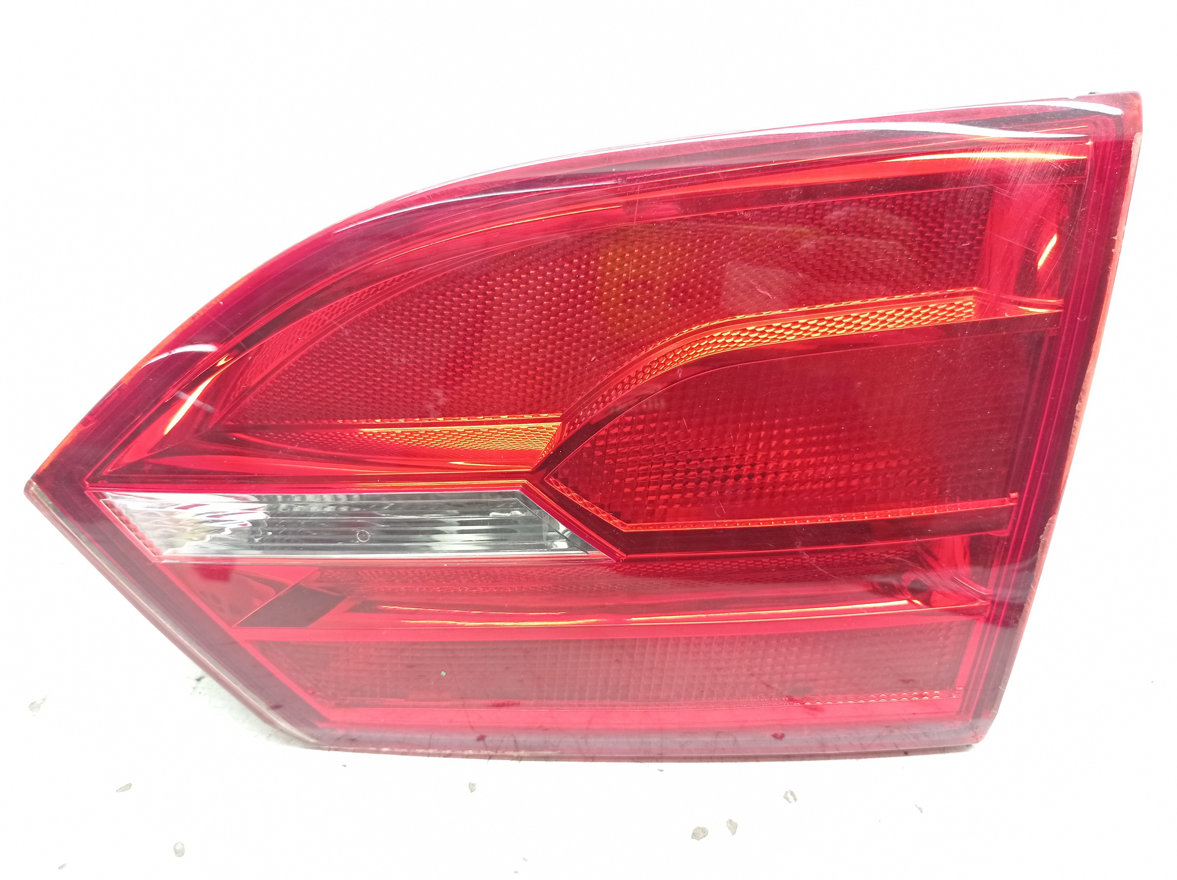 Lanterna Direita Tampa Traseira Vw Jetta 2.0 2011 / 2012 Direito Vermelho