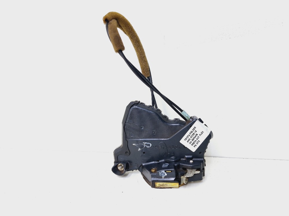 Fechadura Porta Dianteira Direita Toyota Fielder 2007 2008