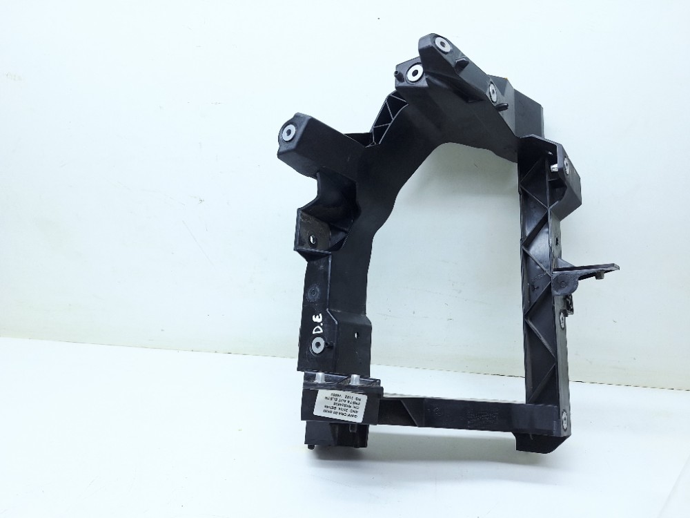Suporte Farol Esquerdo Gwm Ora 03 Skin 2024 8400970XBW01A