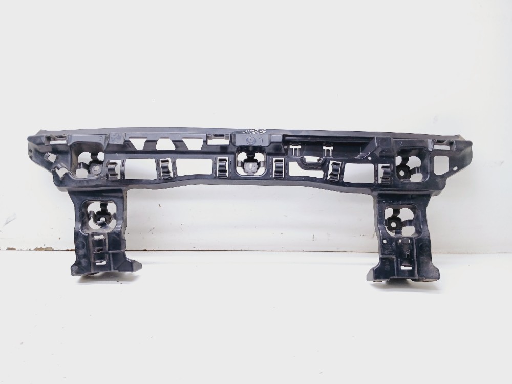 Guia Central Parachoque Traseiro Bmw X1 1.5 Turbo 2023