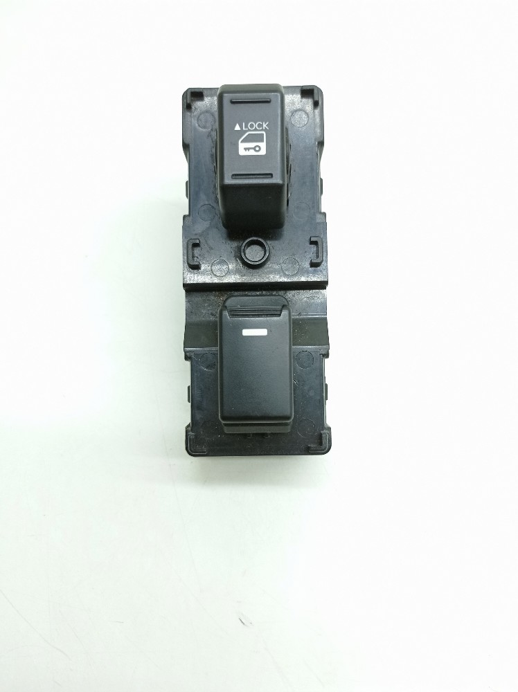 Botão Vidro Dianteiro Direito Kia Sorento 2.4 2014 202008901
