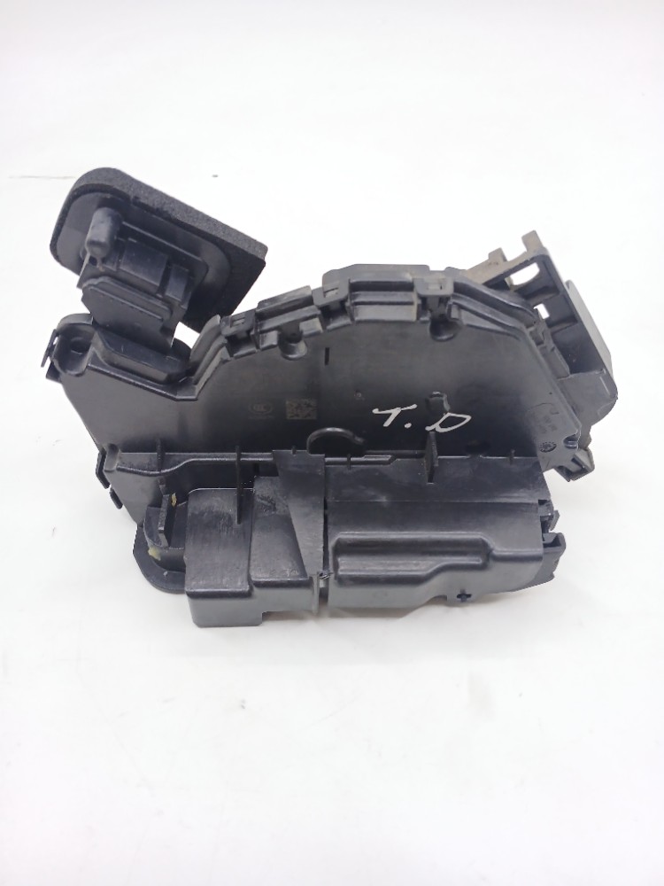 Fechadura Porta Traseira Direita Vw Tiguan Tsi 1.4 2019