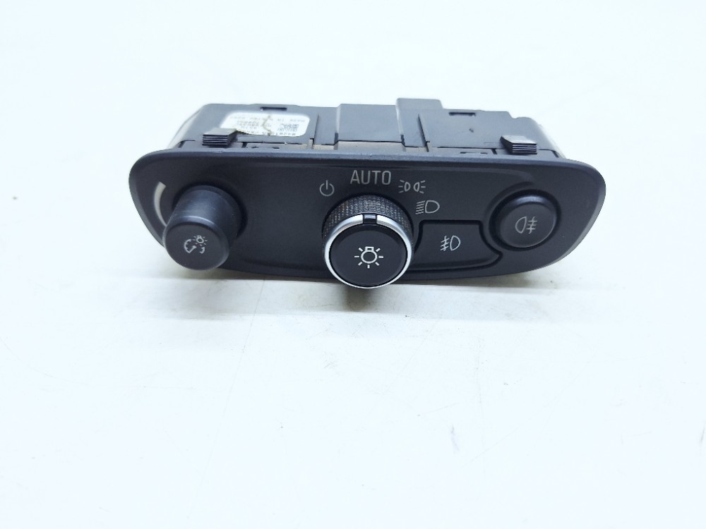 Comando Farol Milha Gm Equinox 2.0 2018 84201595