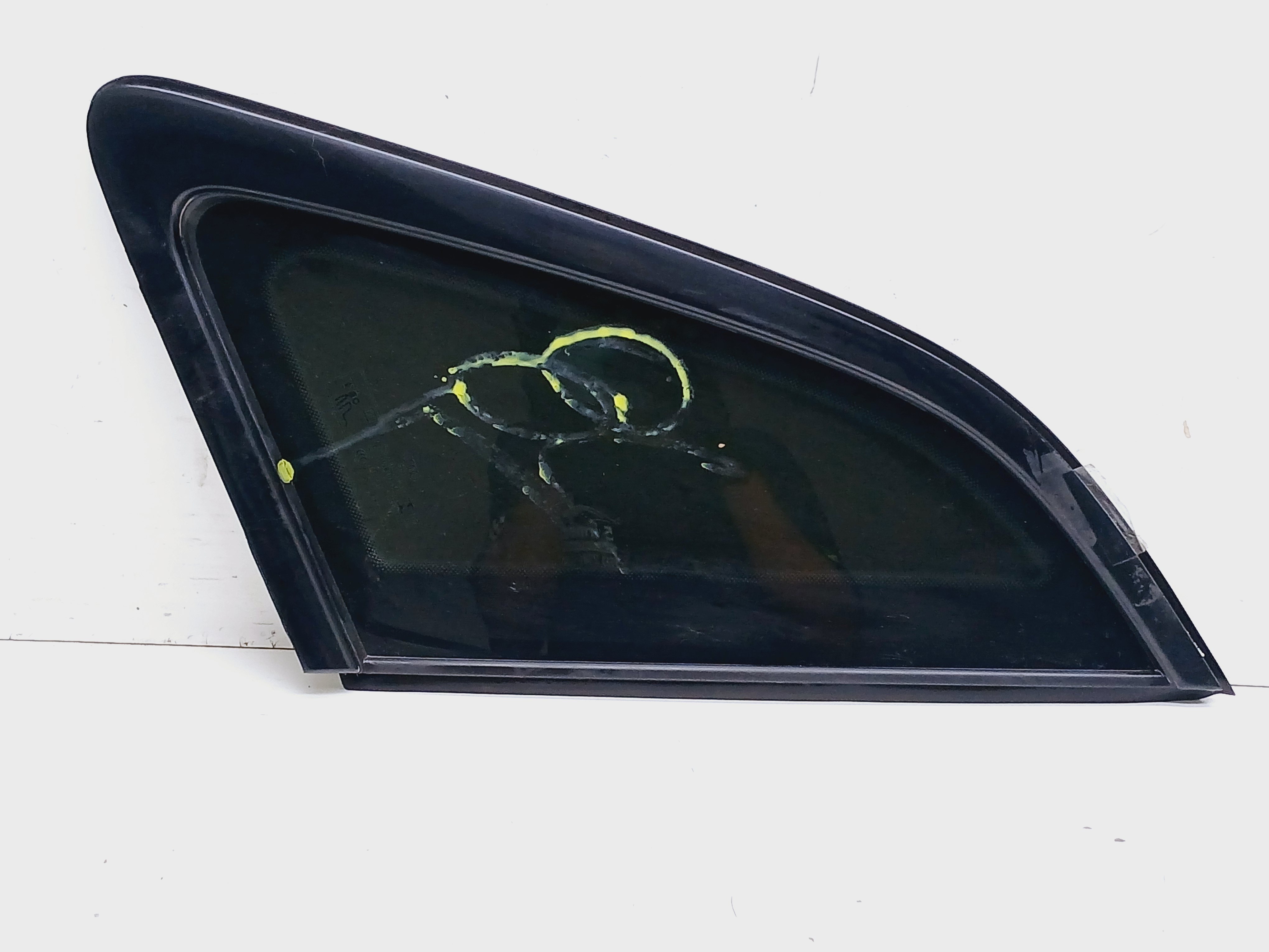 Vidro Fixo Traseiro Direito Audi Q3 1.4 2020 83a845298