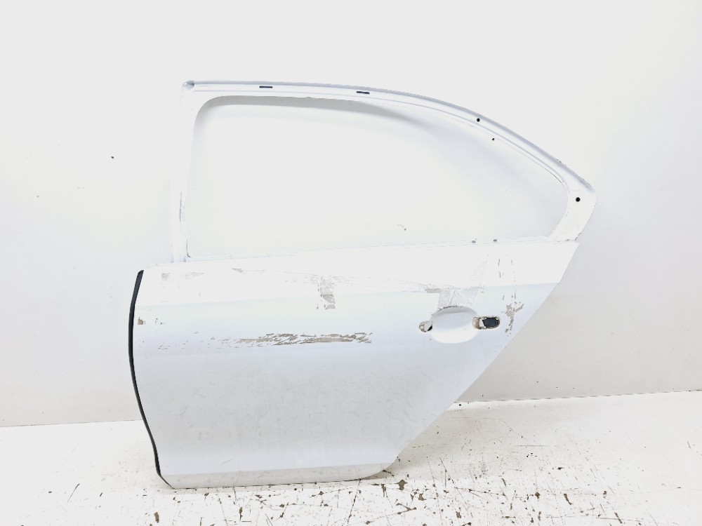 Porta Traseira Esquerda Vw Jetta Tsi 1.4 2017 2018 Traseira Esquerda Branco