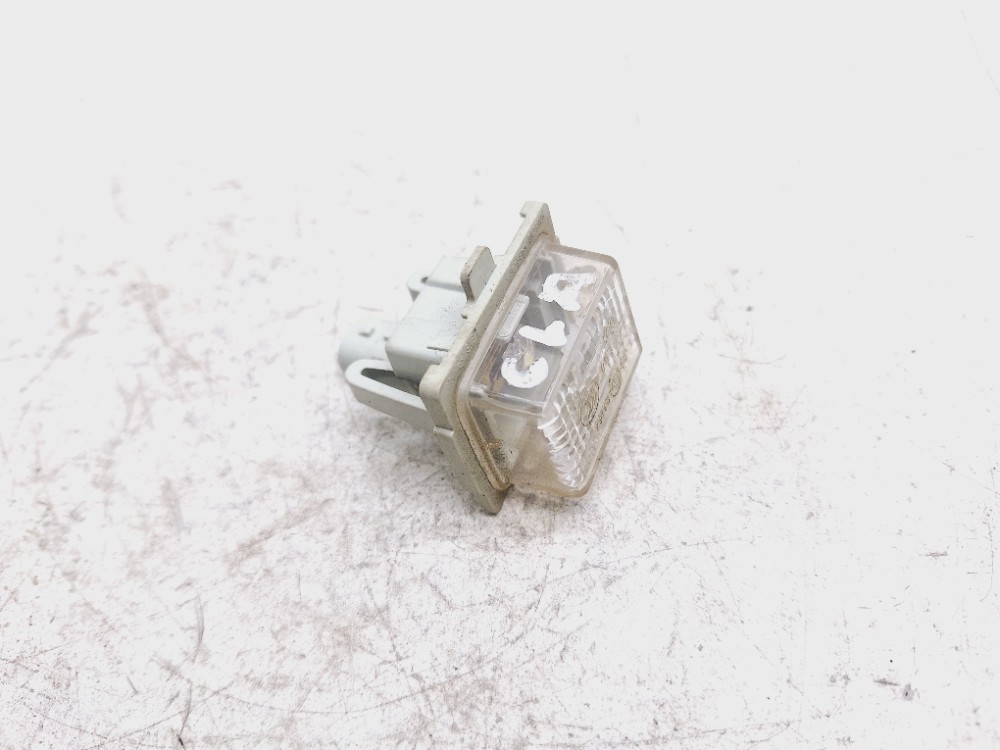 Luz Placa Mercedes Cla200 1.6 2015 A2218200856