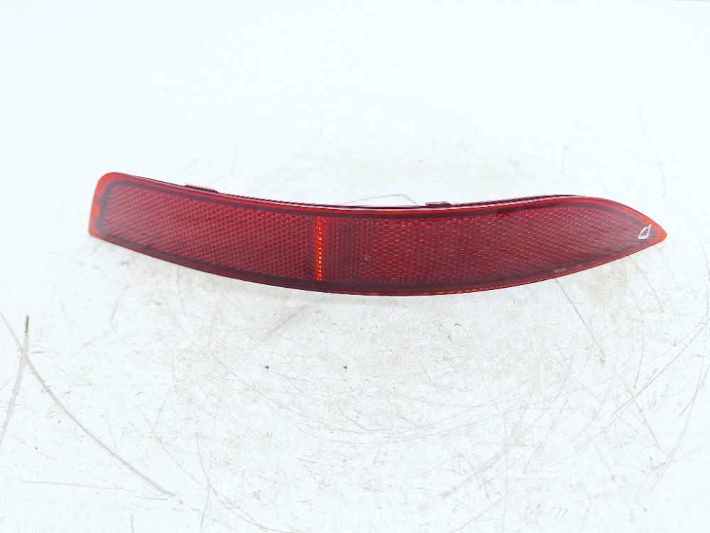 Refletor Olho Gato Traseiro Direito Vw Jetta Tsi 2.0 2013