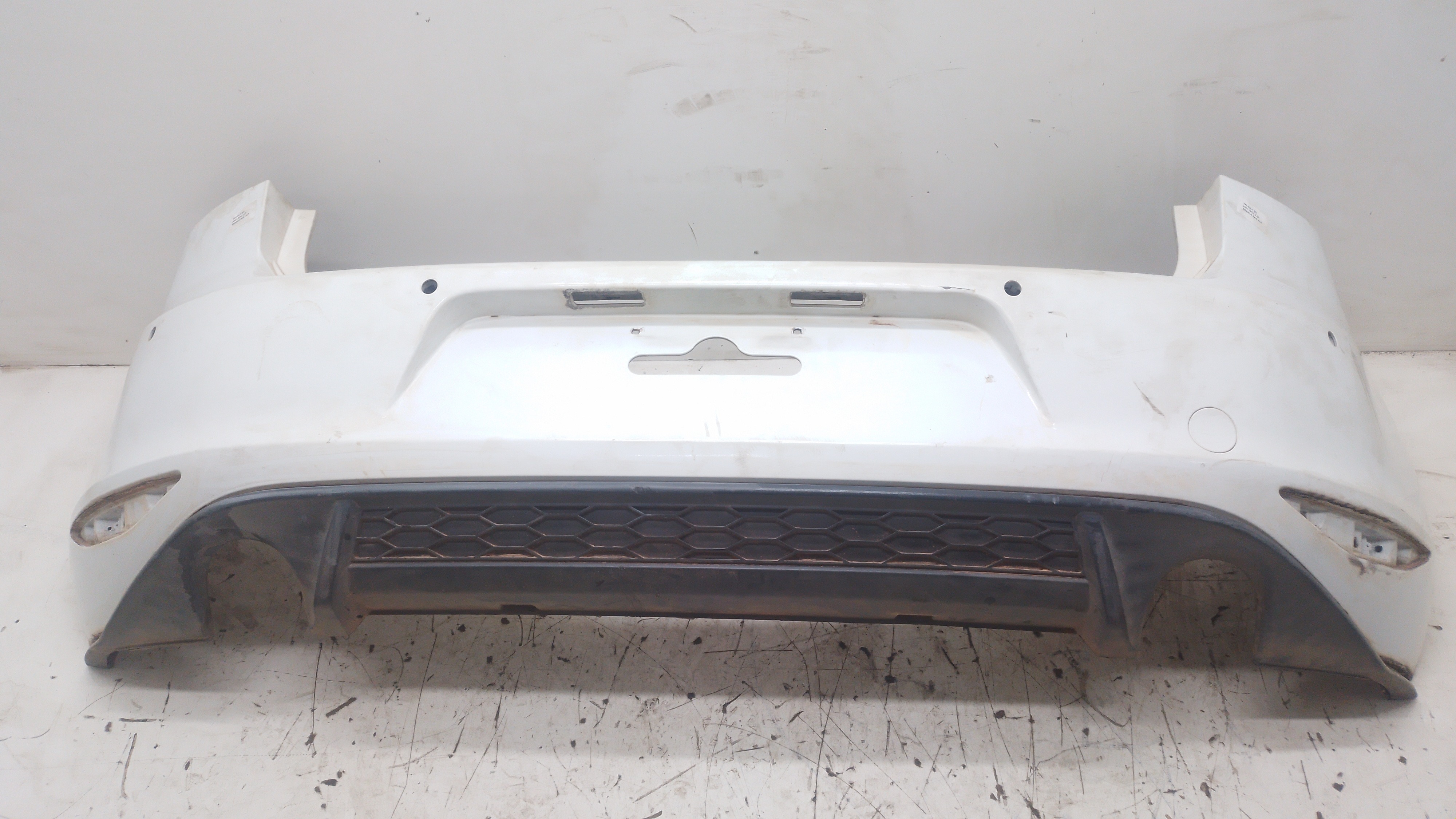 Parachoque Traseiro Vw Golf Gti 2.0 Turbo 2014 Nº5g6807421