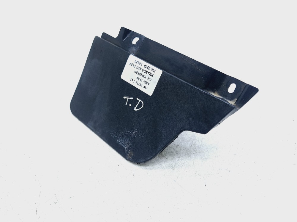 Acabamento Parabarro Traseiro Direito Vw Jetta Tsi 1.4 2019