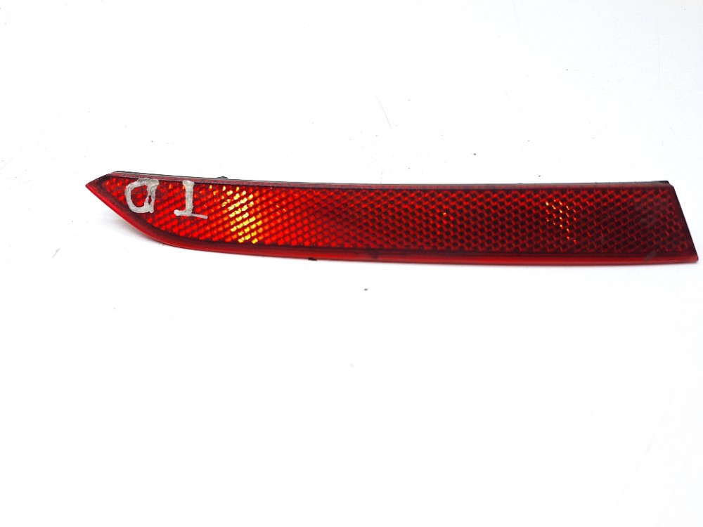 Refletor Olho Gato Direito Vw Passat Tsi 2.0 2018 3g0945106a