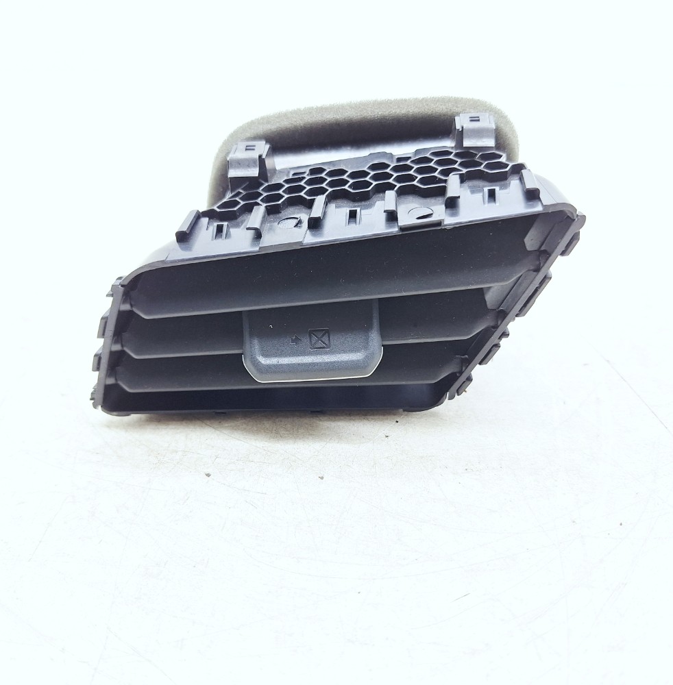 Difusor Ar Esquerdo Vw Jetta Tsi 1.4 2018 2019 17b819703